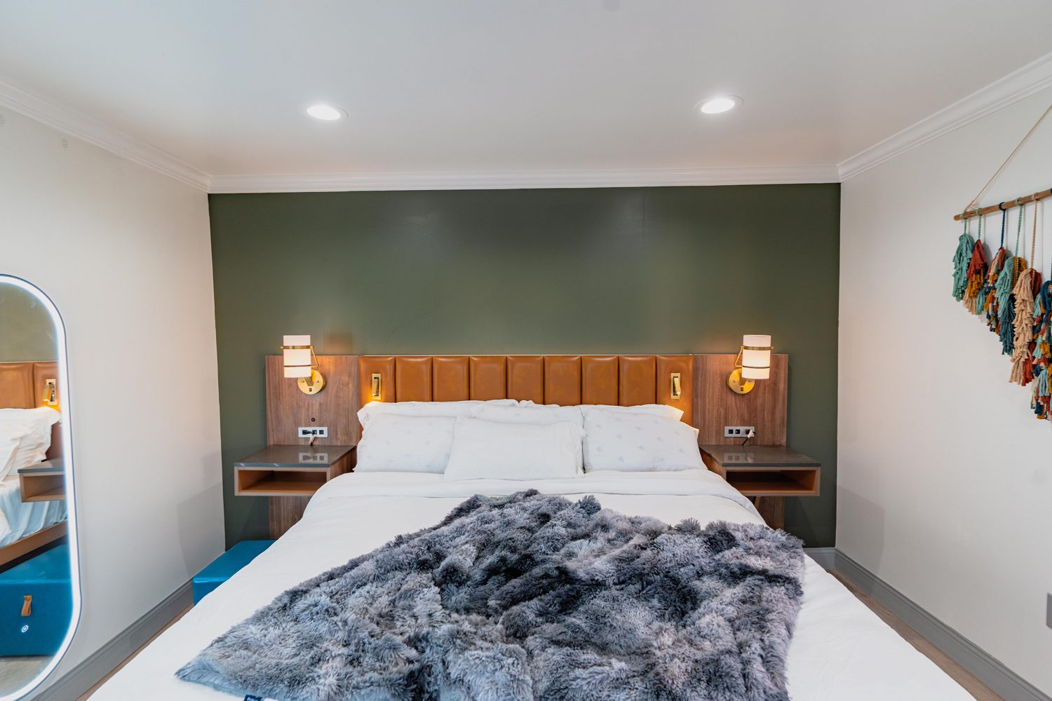 Comfortable Hotel Avanti suite interior