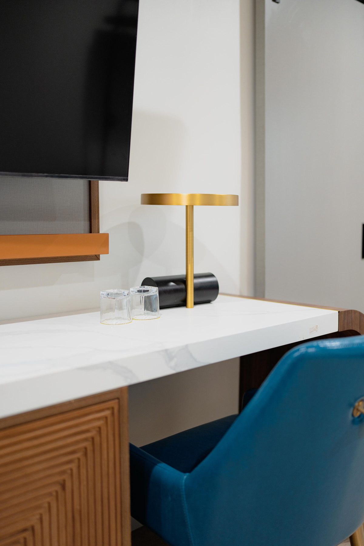 Genuine Hotel Avanti guest room interior